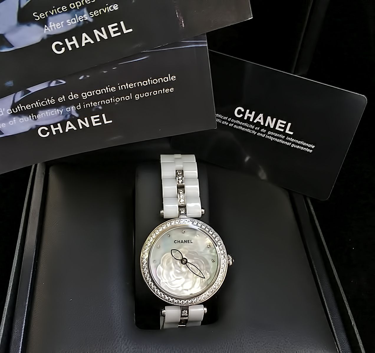 Женские наручные часы копия Chanel Mademoiselle Prive