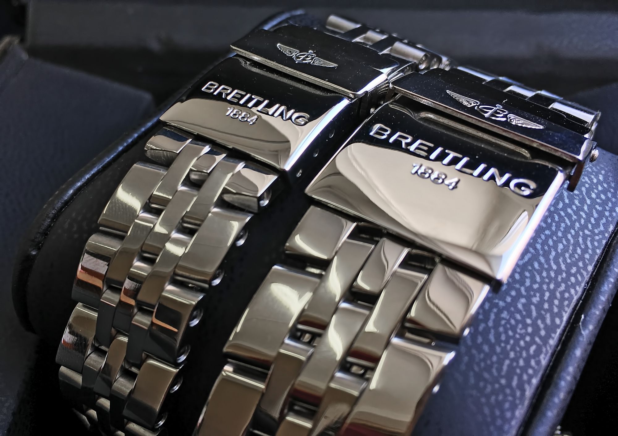 Браслет мужских и женских часов Breitling Chronomat