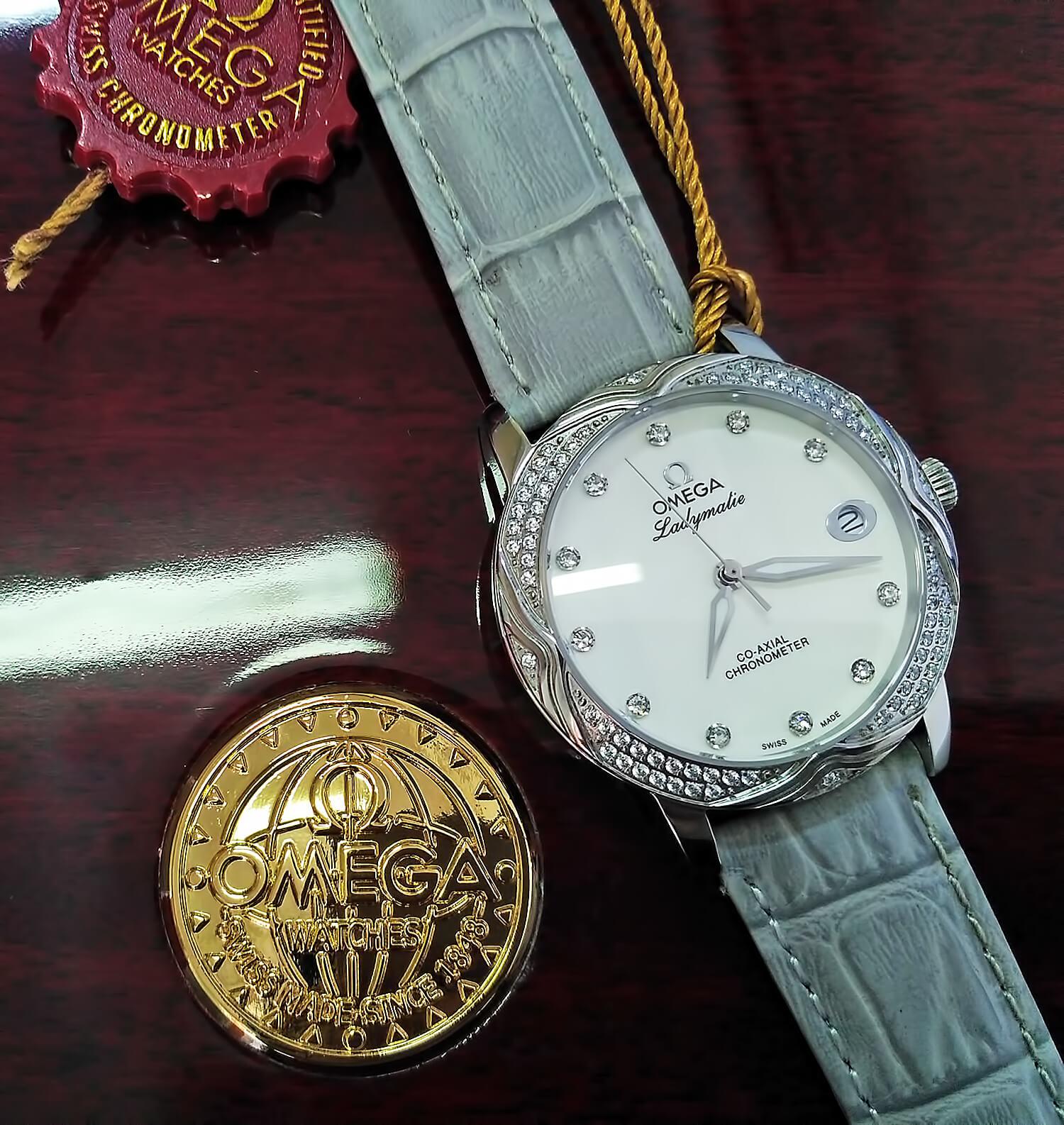 Точная копия женских часов Omega De Ville Ladymatic