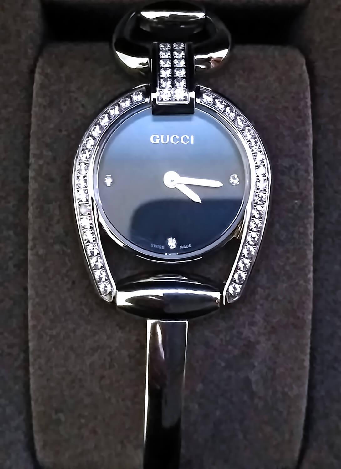 Циферблат реплики часов Gucci Ladies Horsebit