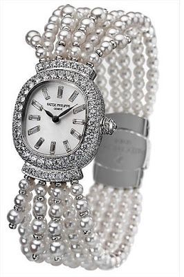 Часы Patek Philippe Ref. 4975 / 1G с жемчужным браслетом